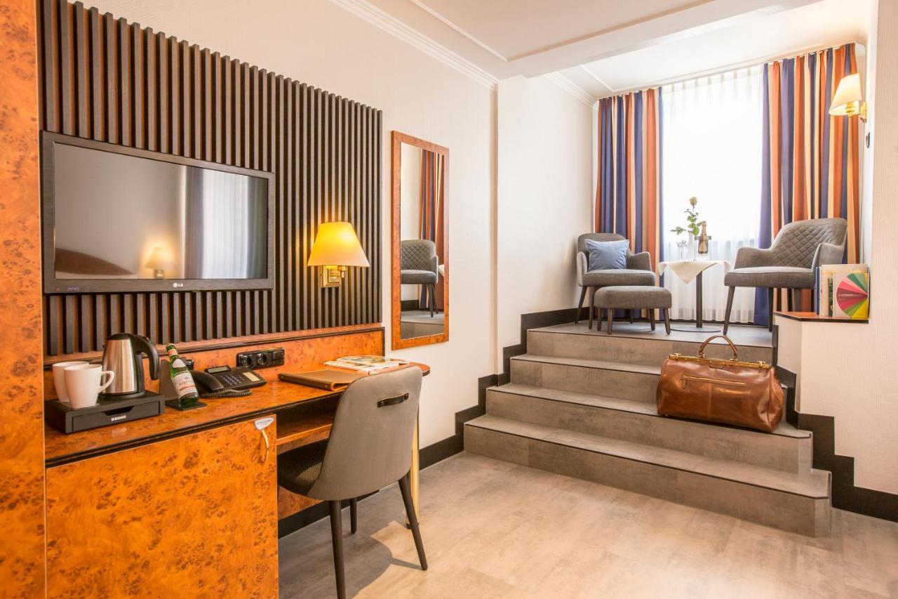 Bardolino Fine.Food.Hotel Nuremberg Exterior photo