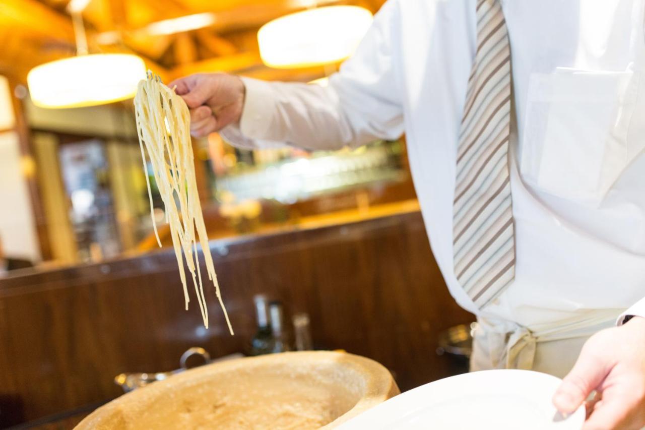 Bardolino Fine.Food.Hotel Nuremberg Exterior photo